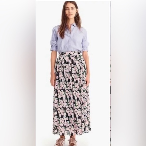 JCrew Chiffon Point Sur floral maxi skirt - Picture 2 of 11